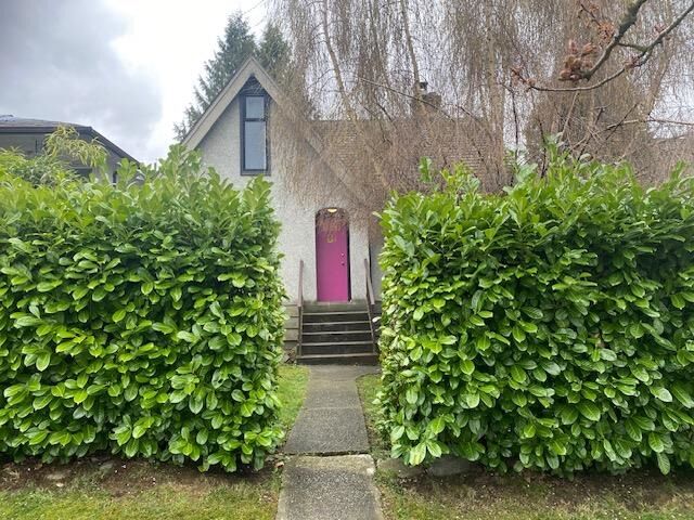 Property Photo: 2520 E 24 Avenue BC V5R 1C9
