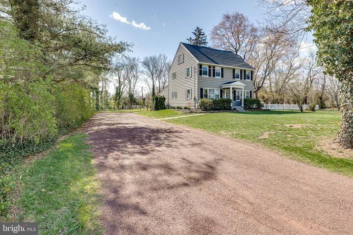 Property Photo:  53 Waln Road  NJ 08515 