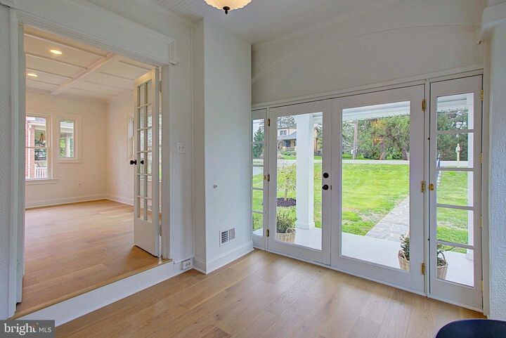 Property Photo:  1451 New Holland Pike  PA 17601 