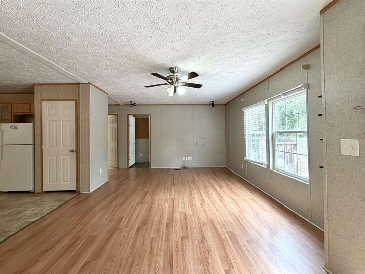 Property Photo:  37 Grand Trunk Road  AR 72032 