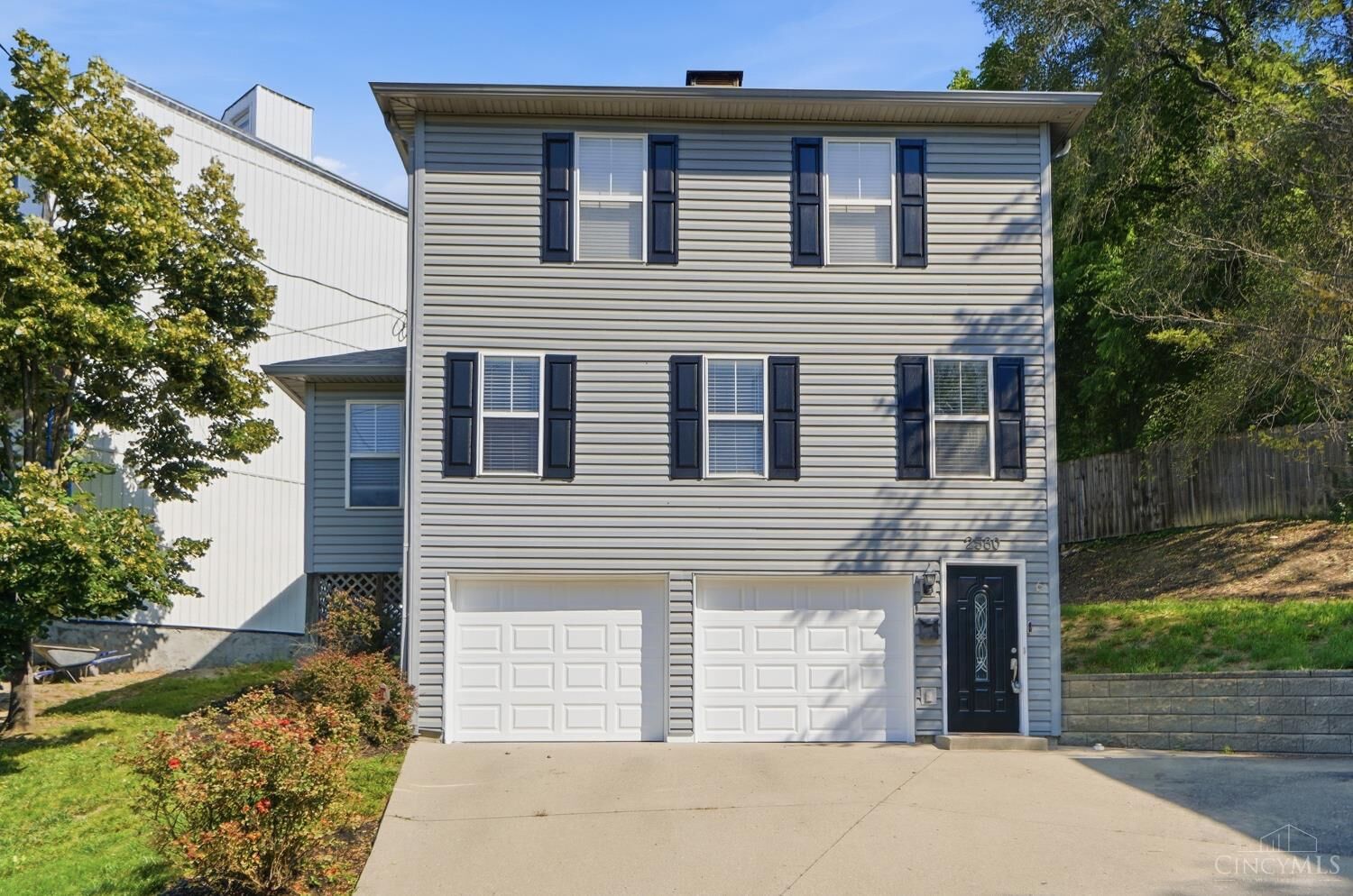 Property Photo:  2580 Riverside Drive  OH 45202 
