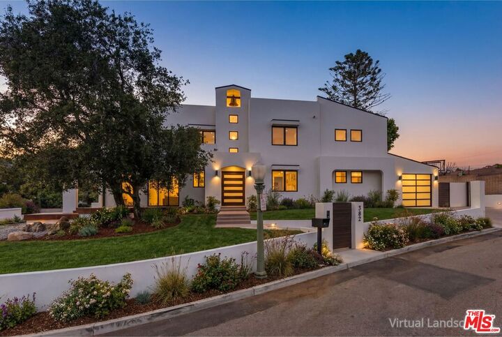 Property Photo:  382 Aderno Way  CA 90272 