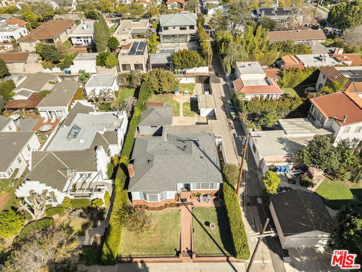 Property Photo:  943 Princeton St  CA 90403 