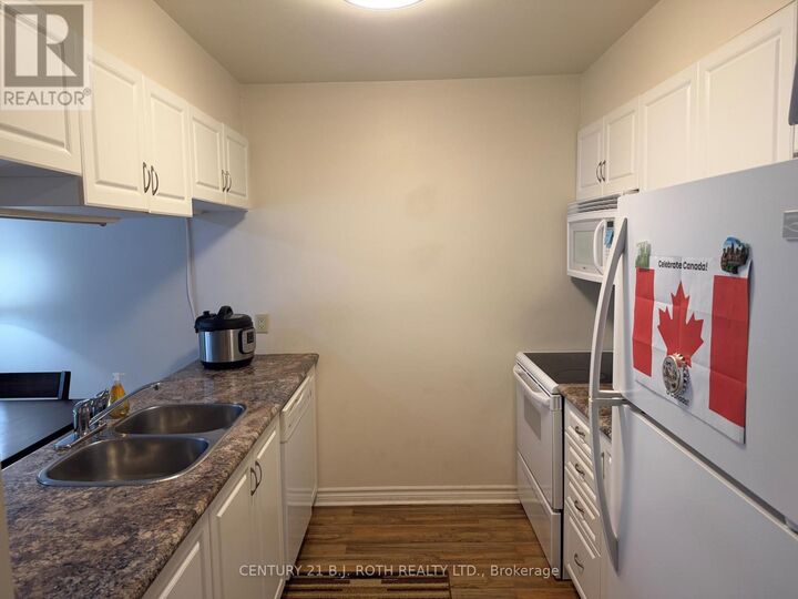 Property Photo: 51 Laguna Parkway 16 ON L0K 1B0