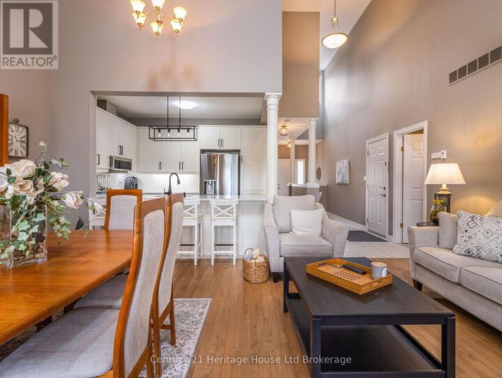 Photo de la propriété:  735 Garden Court Crescent  ON N4T 0A2 