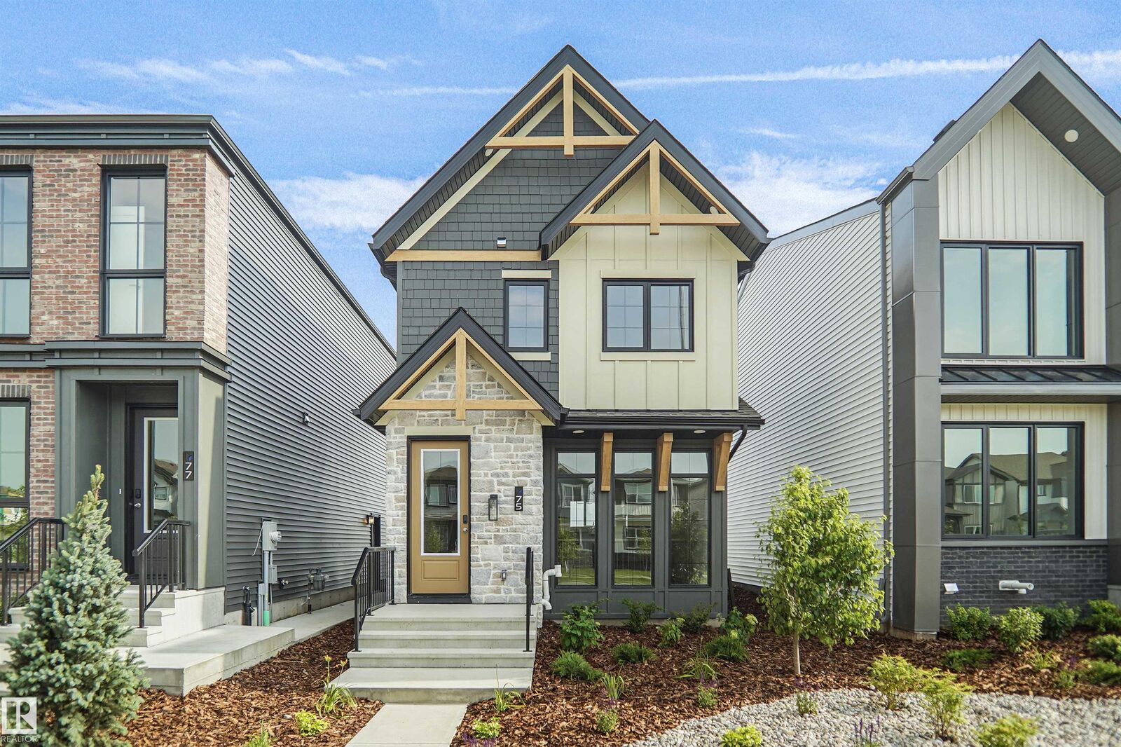 Property Photo: 74 Juniper Wynd AB T8L 0Z6
