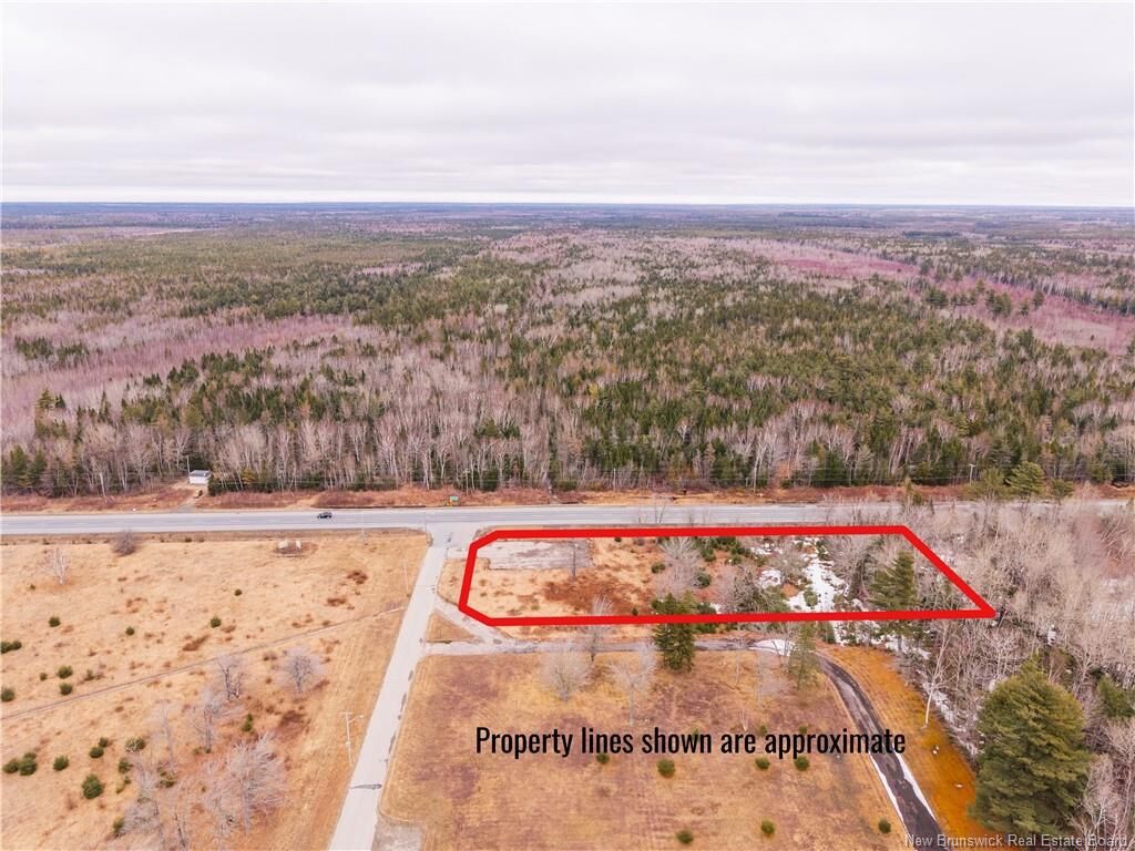 Property Photo: 5 Tofino Boulevard NB E1N 1Y0