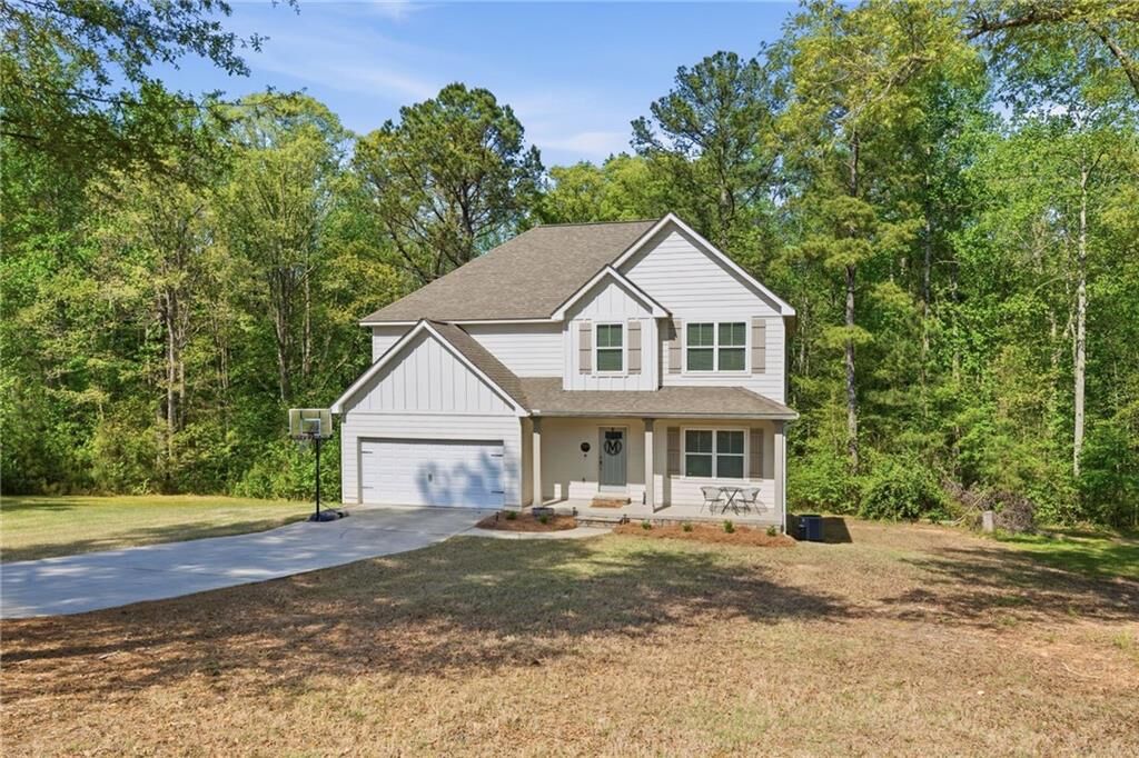 Property Photo: 100 Delta Downs Court GA 30230