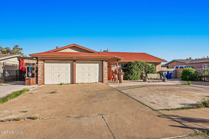 Property Photo:  2808 Brian Allin Drive  TX 79936 