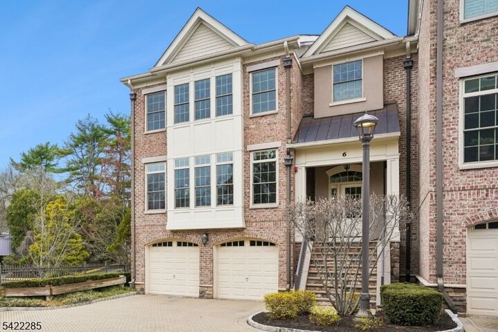 Property Photo:  6 Howland Ter  NJ 07960 