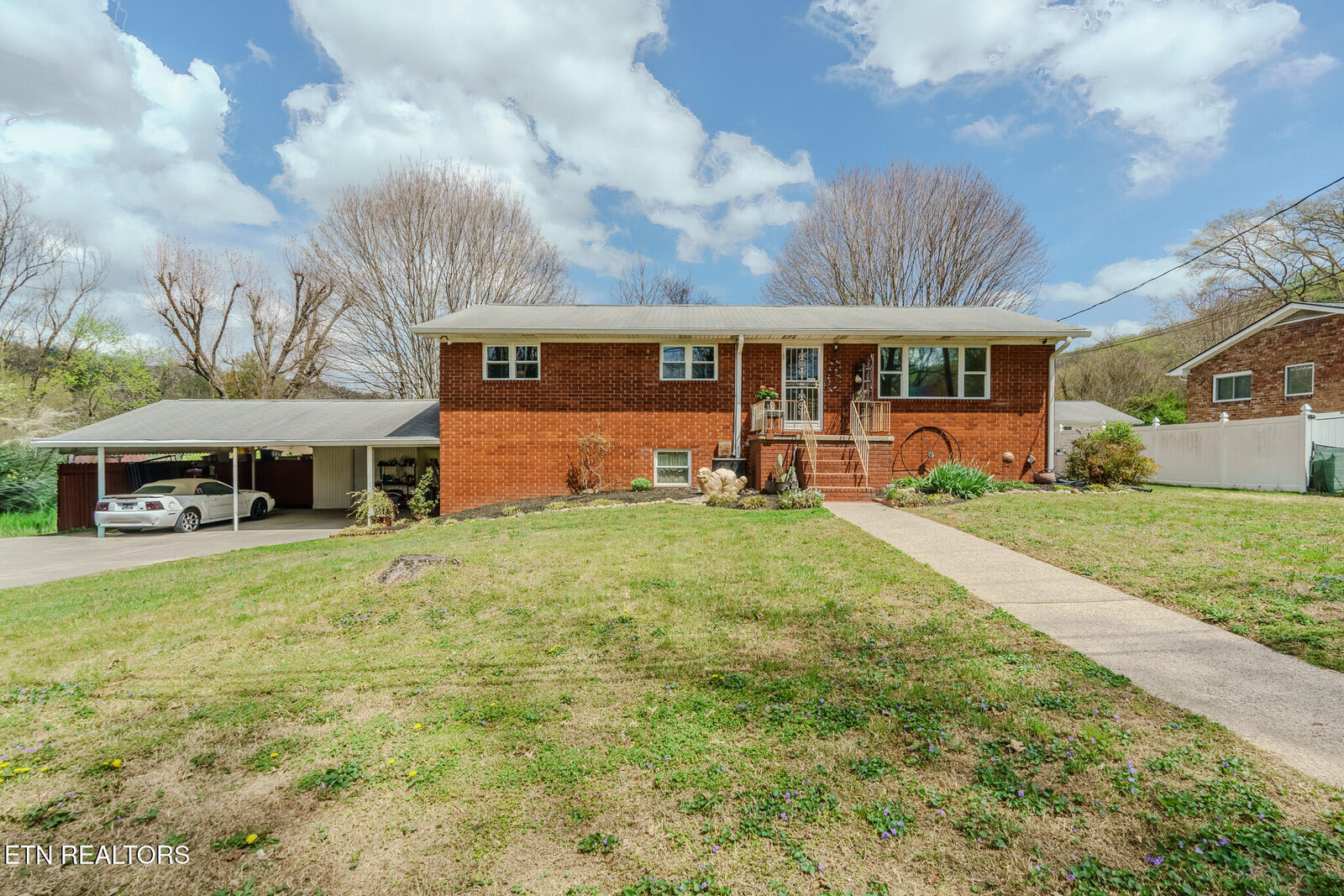 Property Photo: 6416 Oleary Rd TN 37918