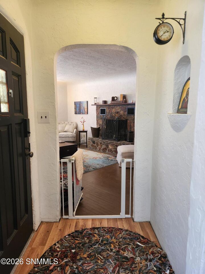 Property Photo:  324 W 6th Street  NM 87901 