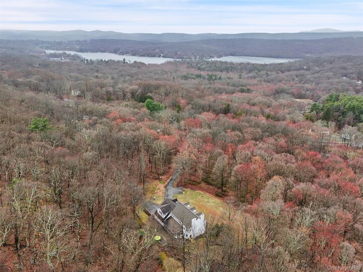 Property Photo: 580 Oscawana Lake Road NY 10579