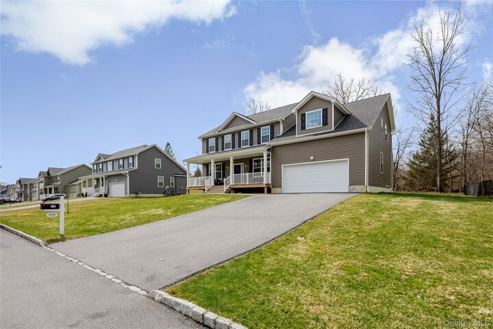 Property Photo:  77 Kensington Lane  NY 12603 