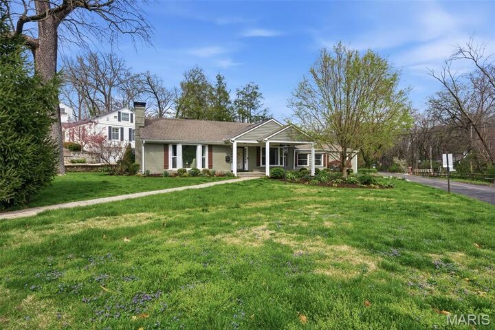 Property Photo:  1055 Warson Woods Drive  MO 63122 