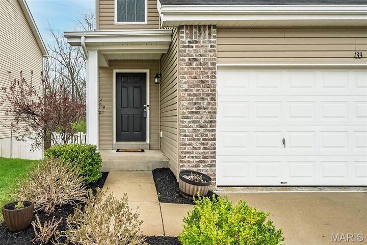 Property Photo:  133 Bridgeton Drive  MO 63385 