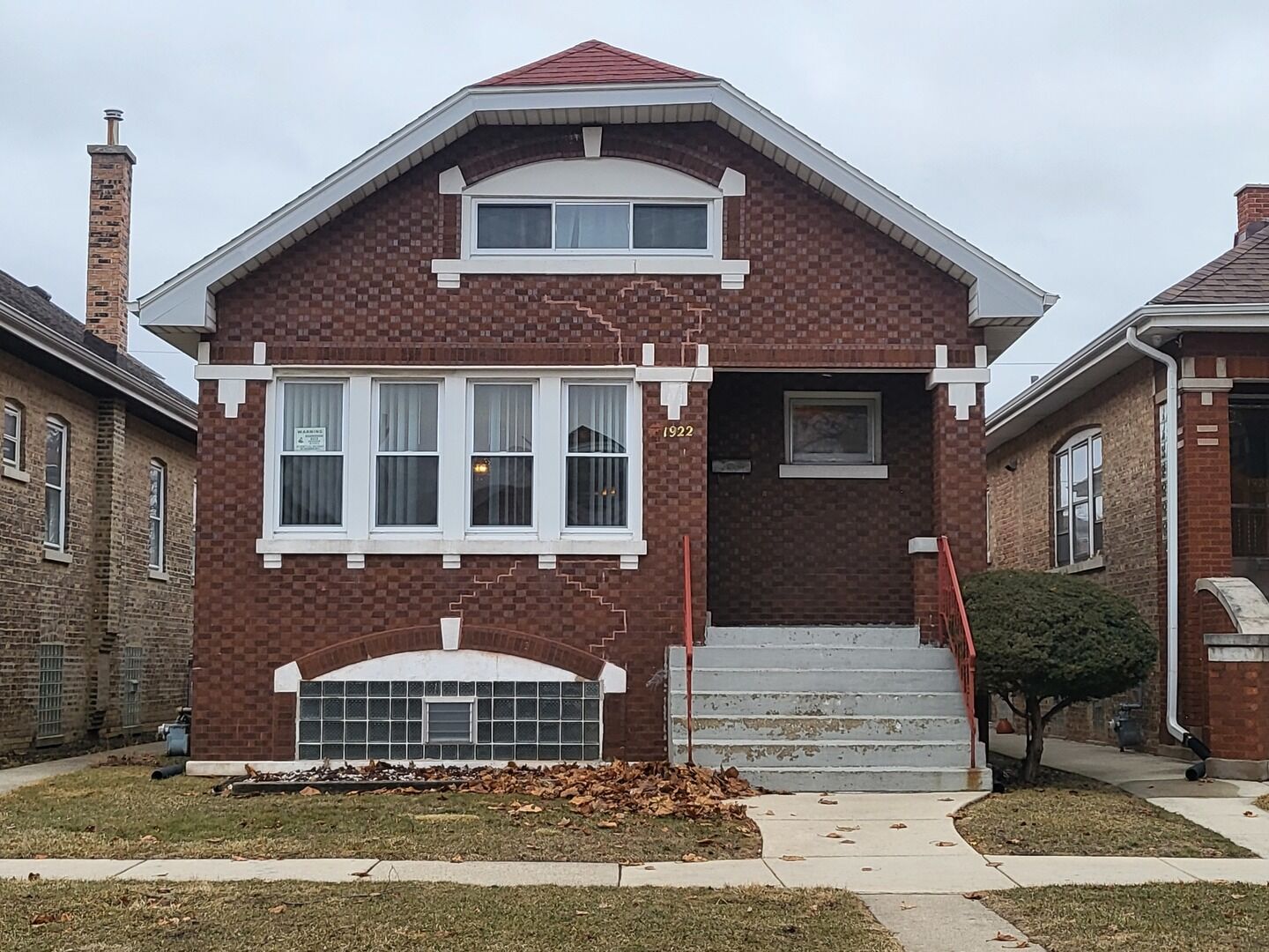 Property Photo: 1922 Wisconsin Avenue IL 60402
