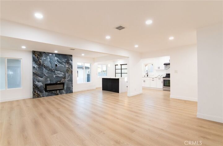 Property Photo:  9246 Manzanar Ave  CA 90240 