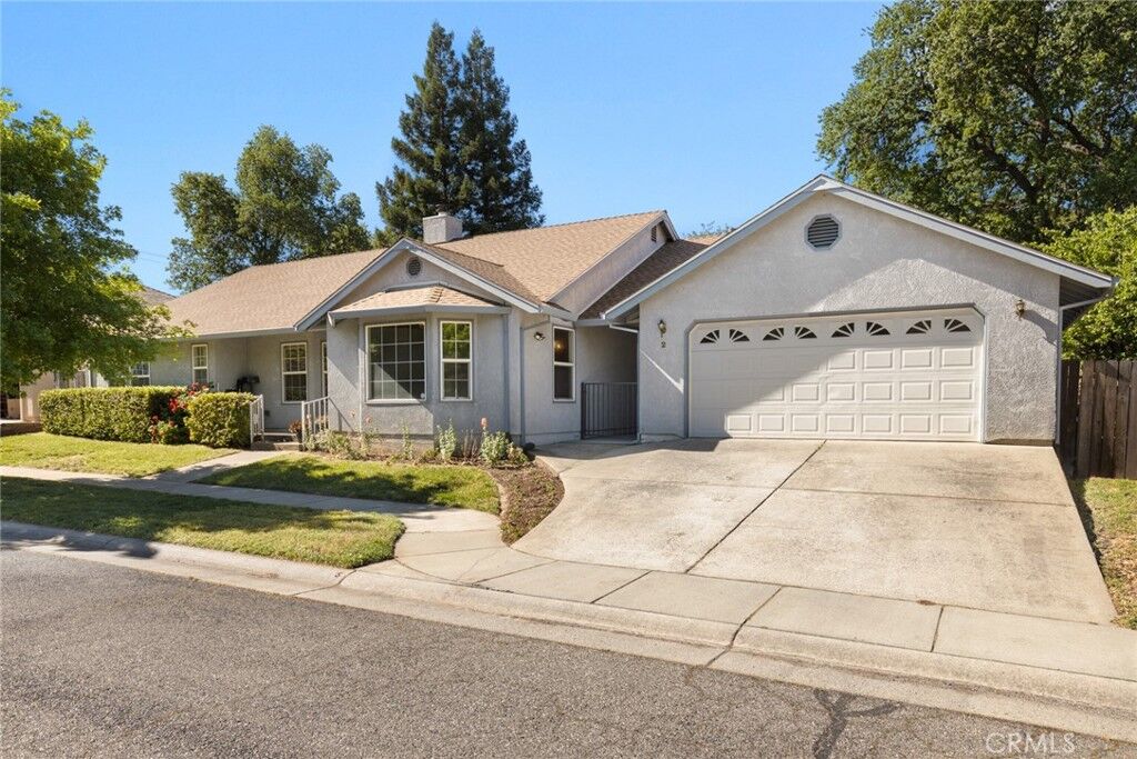Property Photo:  2 Summerwood Court  CA 95926 