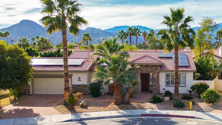 Property Photo:  74613 Waterlily Circle  CA 92260 
