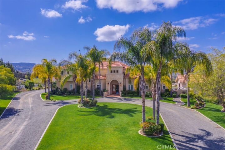 Property Photo:  38750 Celita  CA 92592 