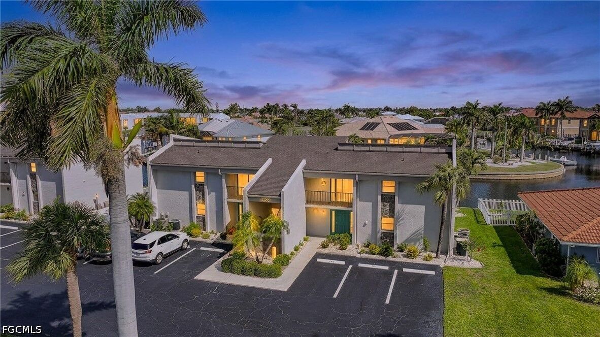 Property Photo: 1423 Mediterranean Drive C FL 33950