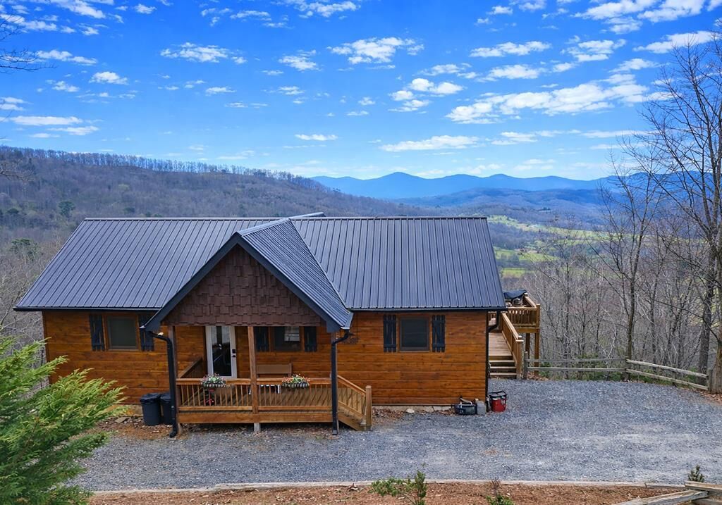 Property Photo:  200 Honey Hill Road  GA 30560 