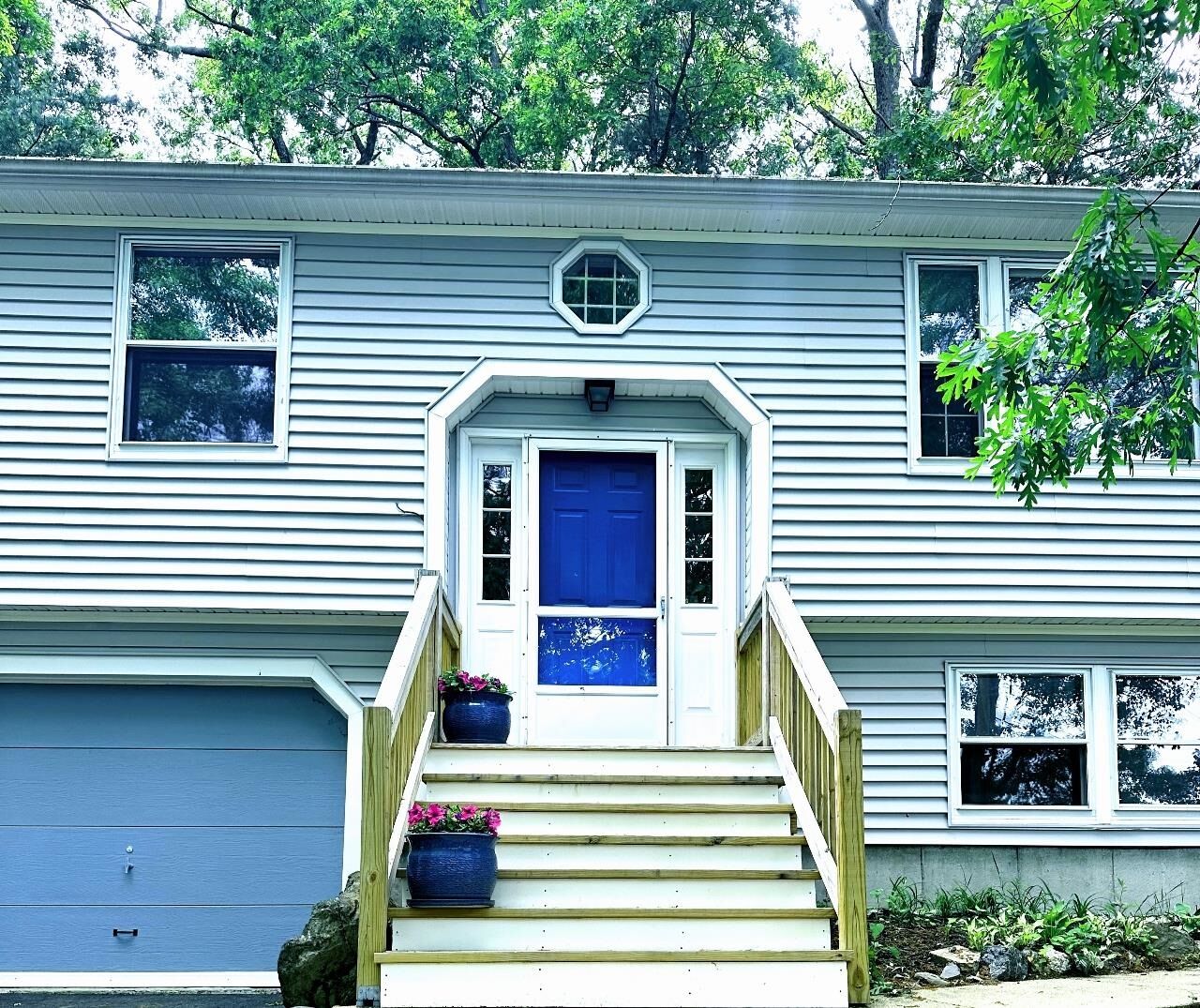 Property Photo:  85 Taylor Street  NH 03060 
