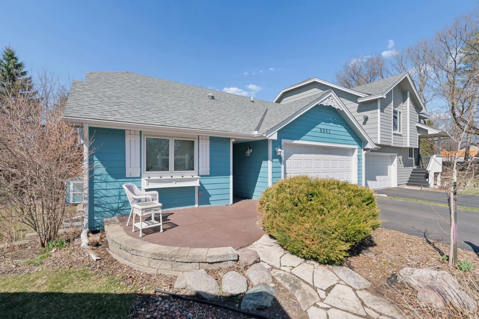 Property Photo:  6990 129th Street W  MN 55124 