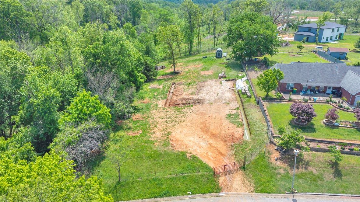 Property Photo:  131 Hobbs Road  AR 72756 