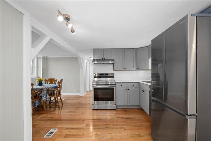 Property Photo:  113 Washington 16  MA 01501 