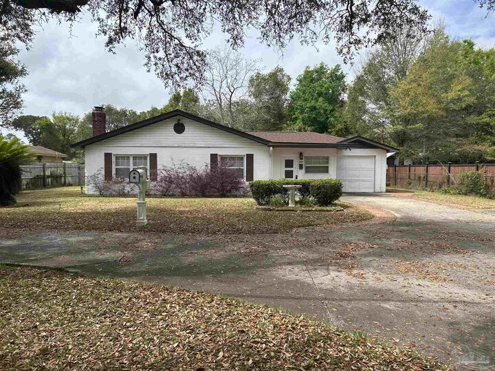 Property Photo:  3705 N 12th Ave  FL 32503 
