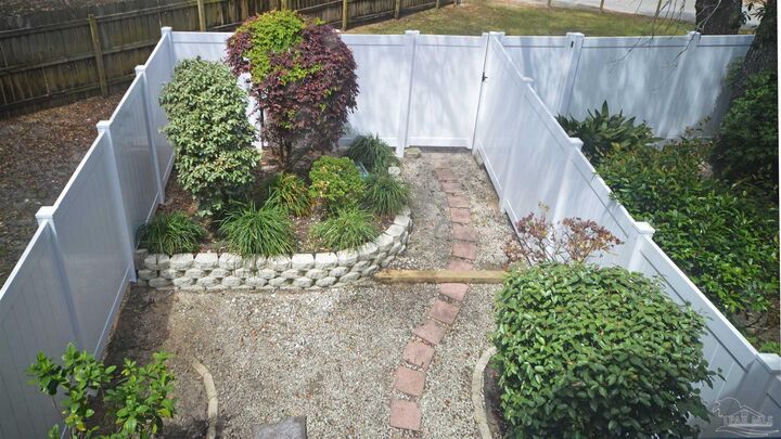 Property Photo:  201 Pensacola Beach Rd D17  FL 32561 