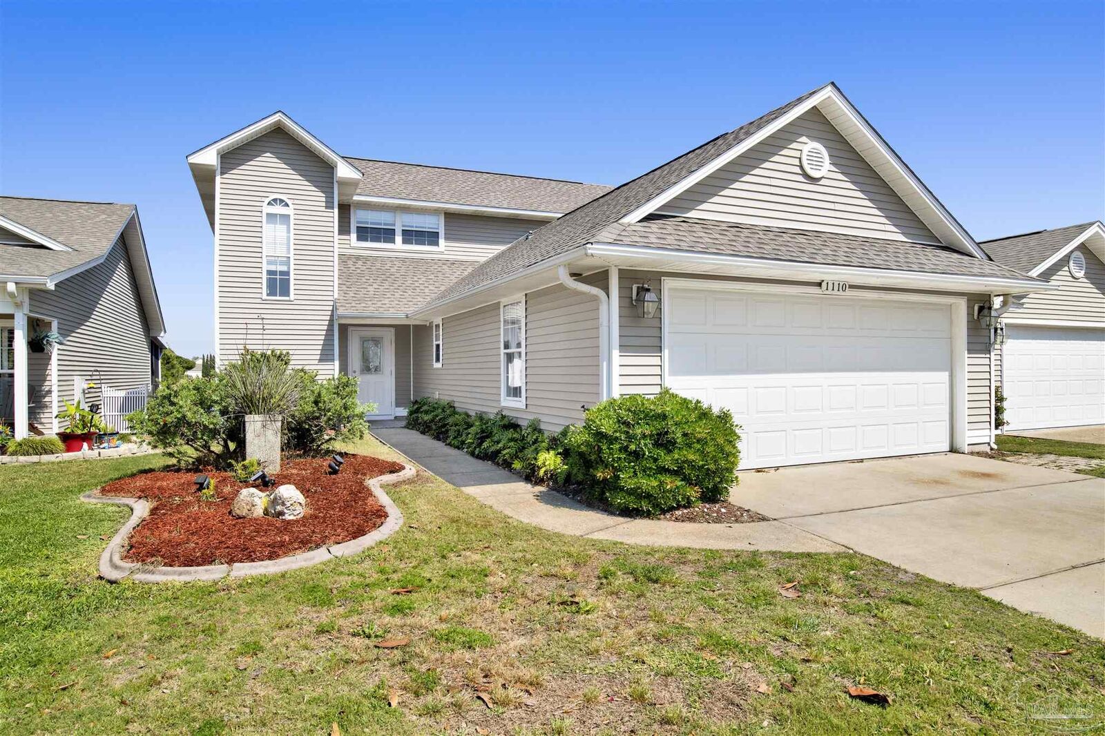 Property Photo:  1110 Lionsgate Ln  FL 32563 