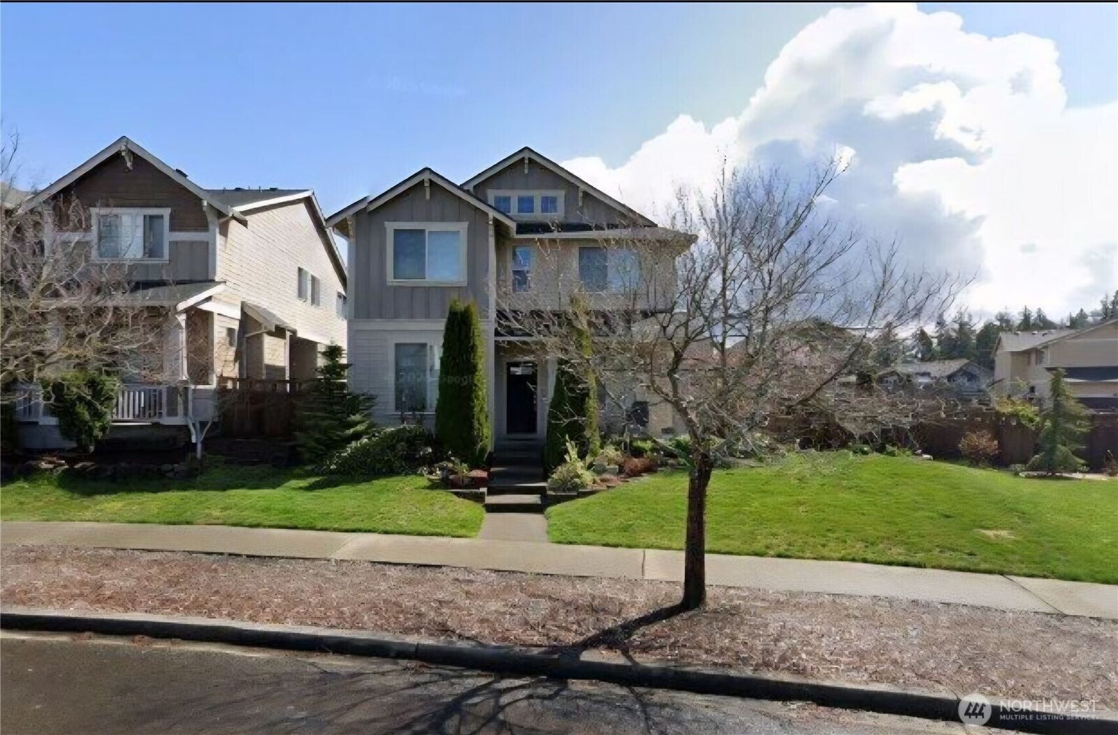 Property Photo: 606 Sandalwood Drive SW WA 98502