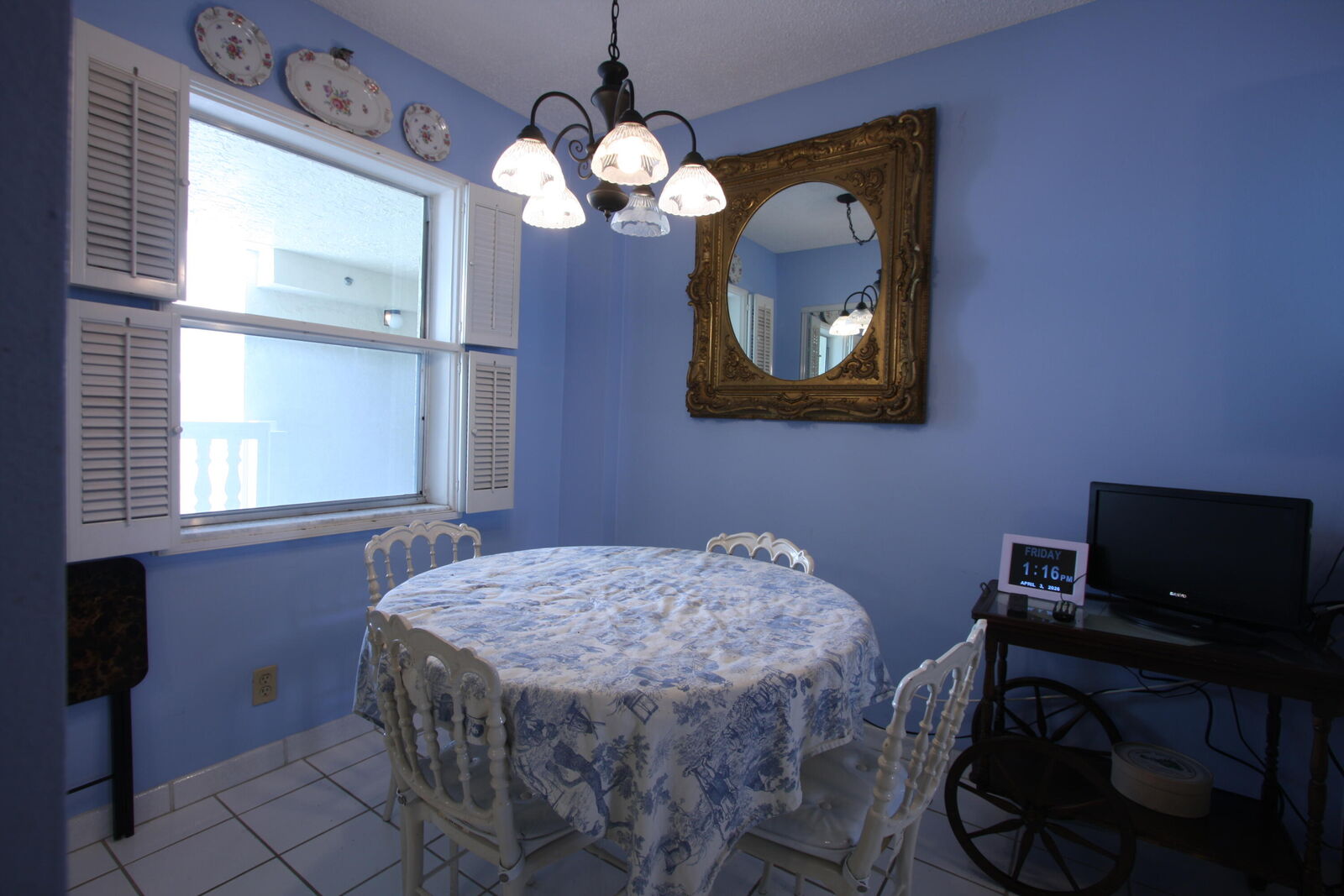 Property Photo: 6768 N 10th Avenue N 303 FL 33467