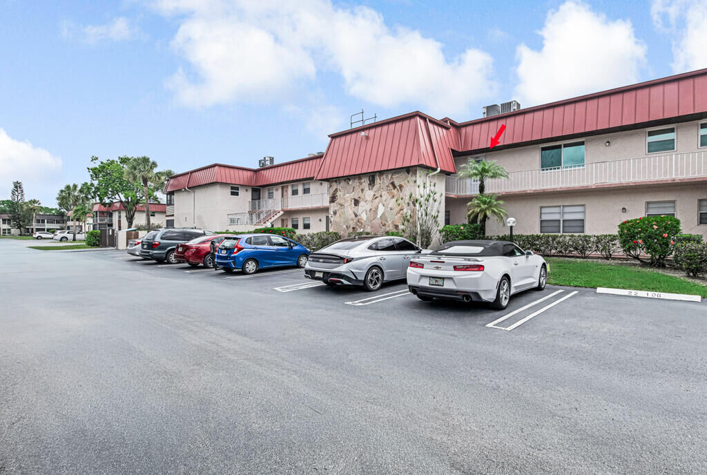 Property Photo:  12022 W Greenway Drive 204  FL 33411 