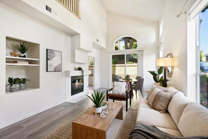 Property Photo:  3696 Ruette De Ville  CA 92130 
