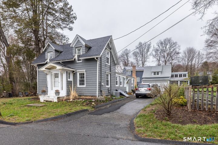 Property Photo: 33 Jerusalem Hill CT 06611