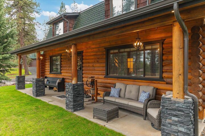 Property Photo: 14725 N Lynnwood Rd WA 99208
