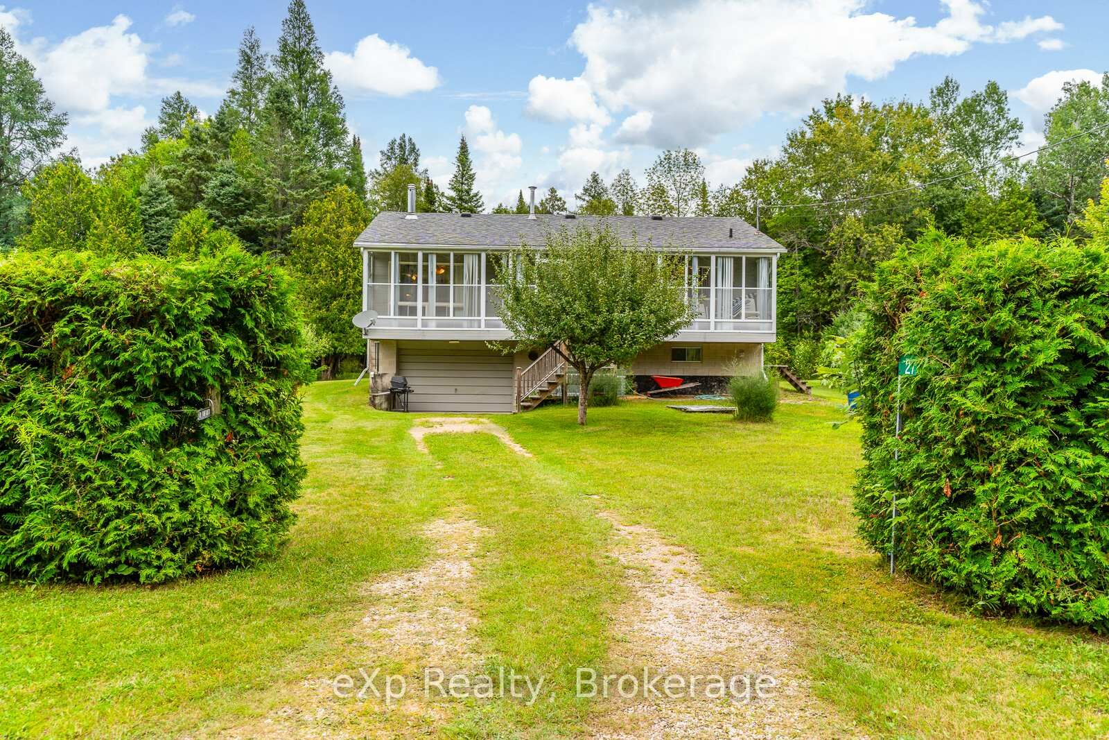 Property Photo: 27 Bell Drive ON N0H 2T0