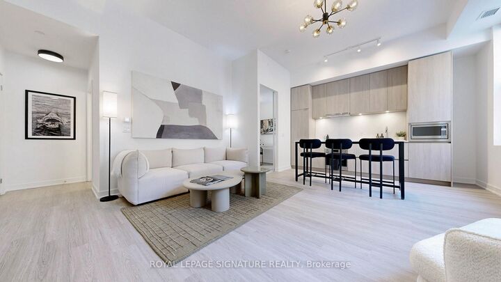 Property Photo: 81 Shuter Street ON M5B 0C6