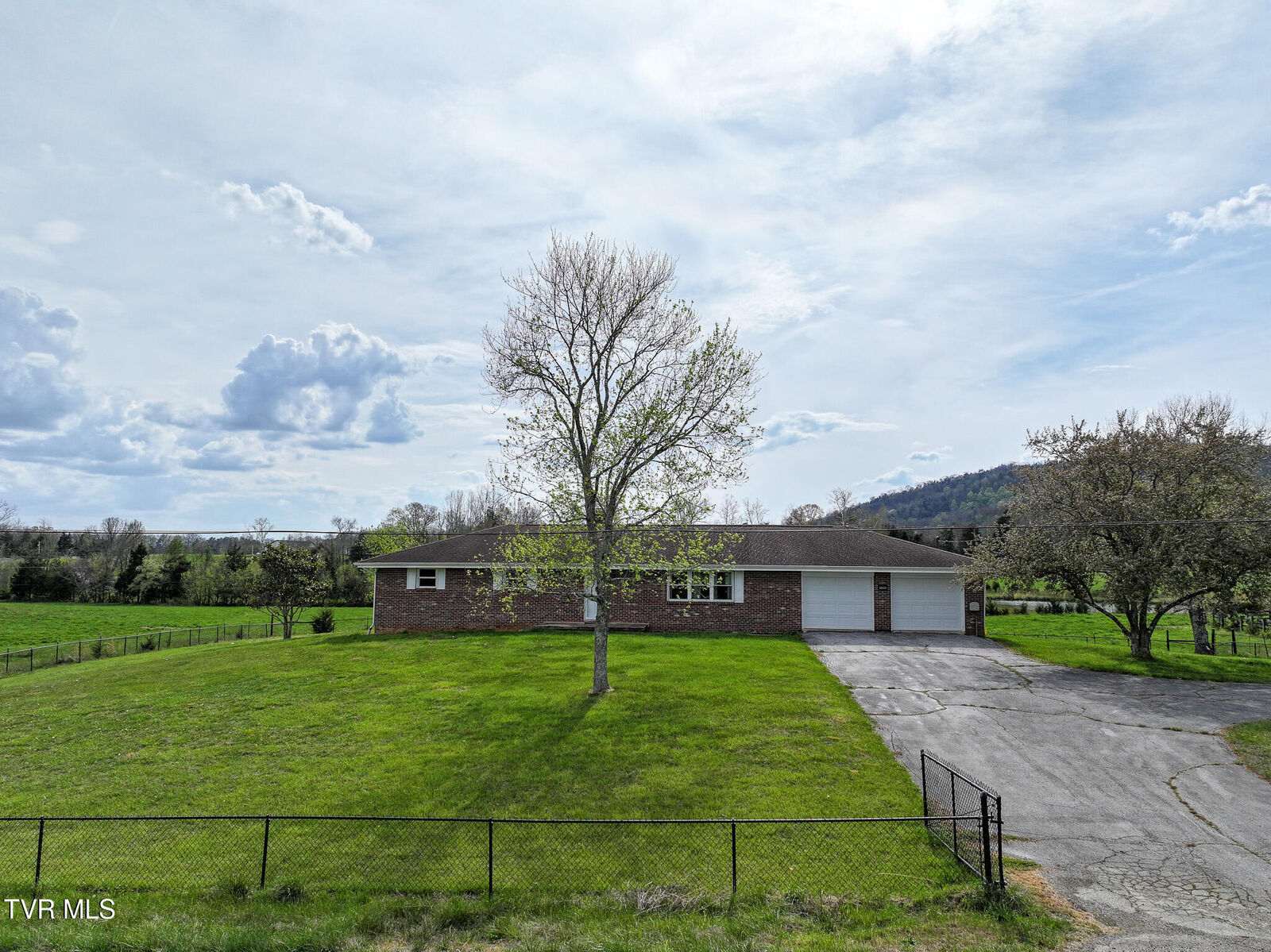 Property Photo:  11295 Lonesome Pine Trail  TN 37711 