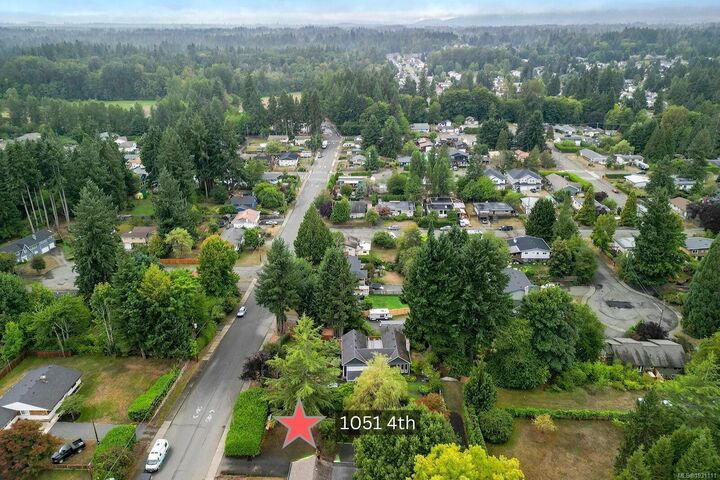 Property Photo:  1051 4th St D  BC V9N 1H6 