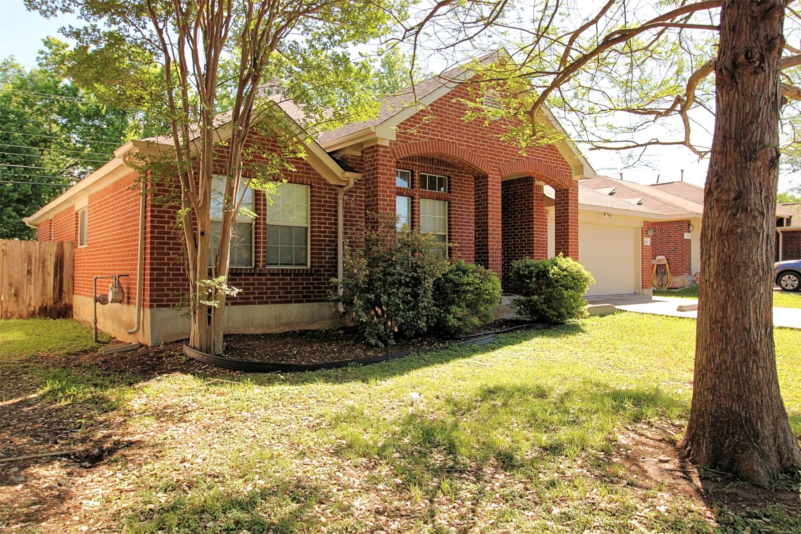 Property Photo: 1910 Balsam Way TX 78665