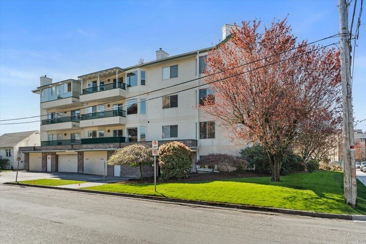 Property Photo: 45604 Brett Avenue 205 BC V2P 1N9