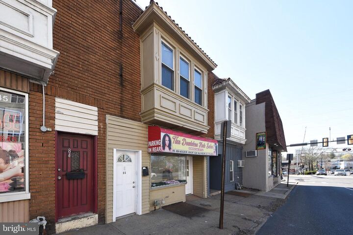 Property Photo:  86 N York Road  PA 19090 