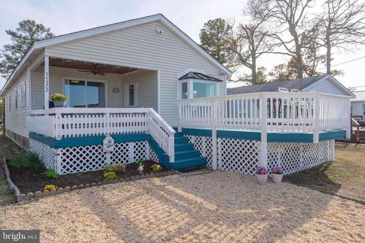 Property Photo: 35372 Bayshore Lane DE 19966