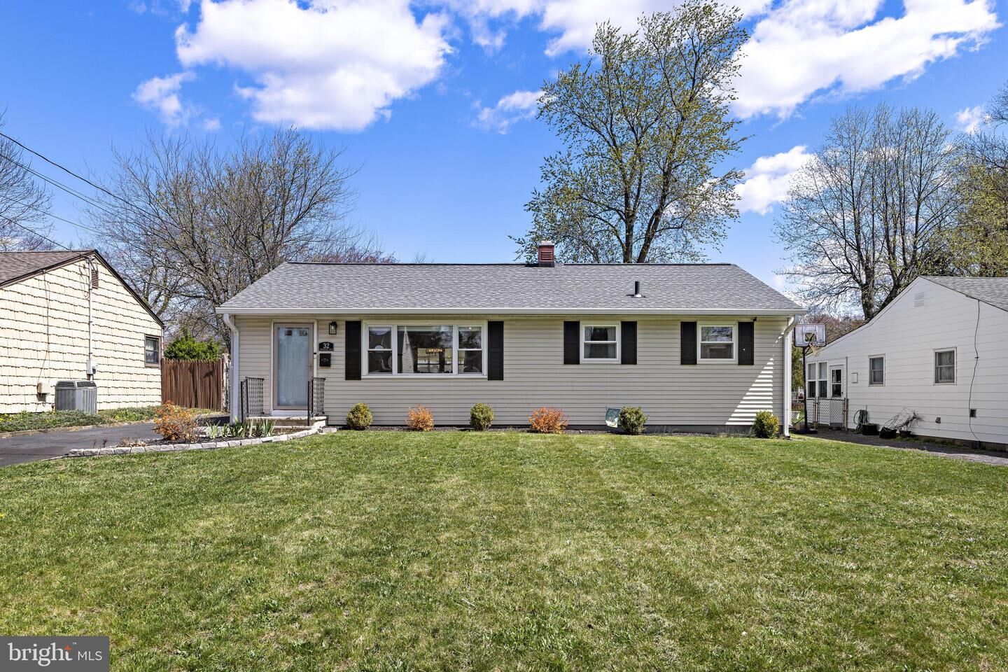 Property Photo:  32 Ewingville Road  NJ 08638 
