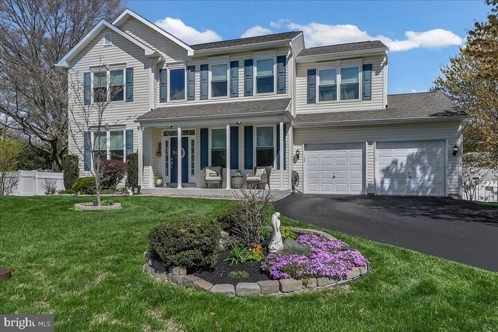 Property Photo:  605 Barclay Circle  PA 19064 
